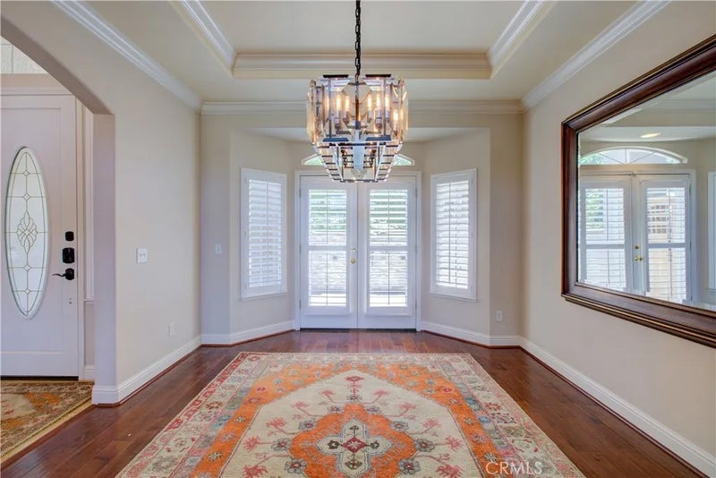 591 Bobolink Court