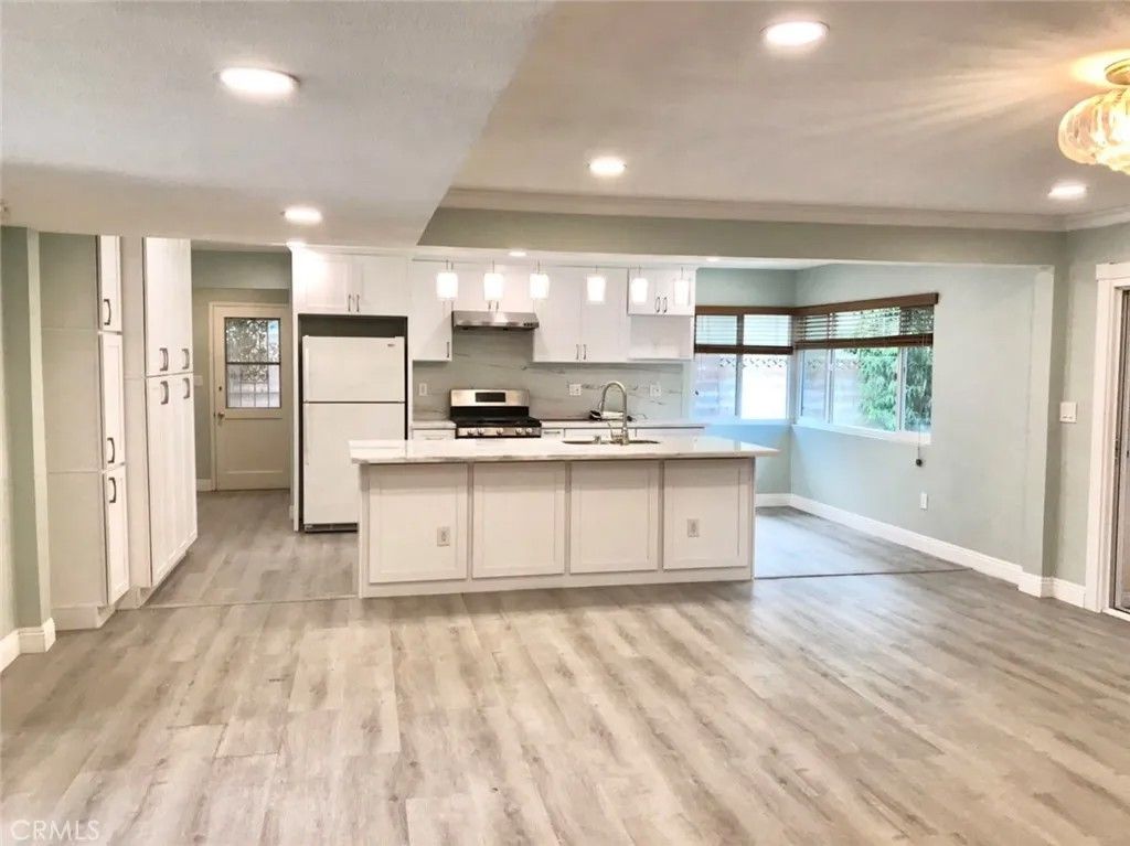 Photo of 2308 Lee Avenue, Arcadia, CA 91006 (MLS # OC25280851)