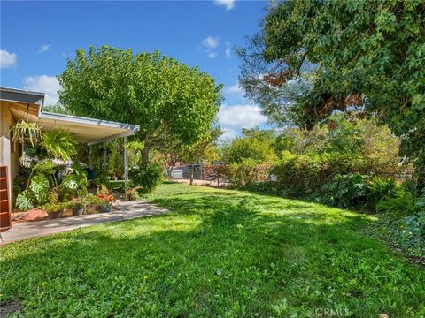 Tiny photo for 15102 Las Piedras Drive, Victorville, CA 92395 (MLS # HD25243986)