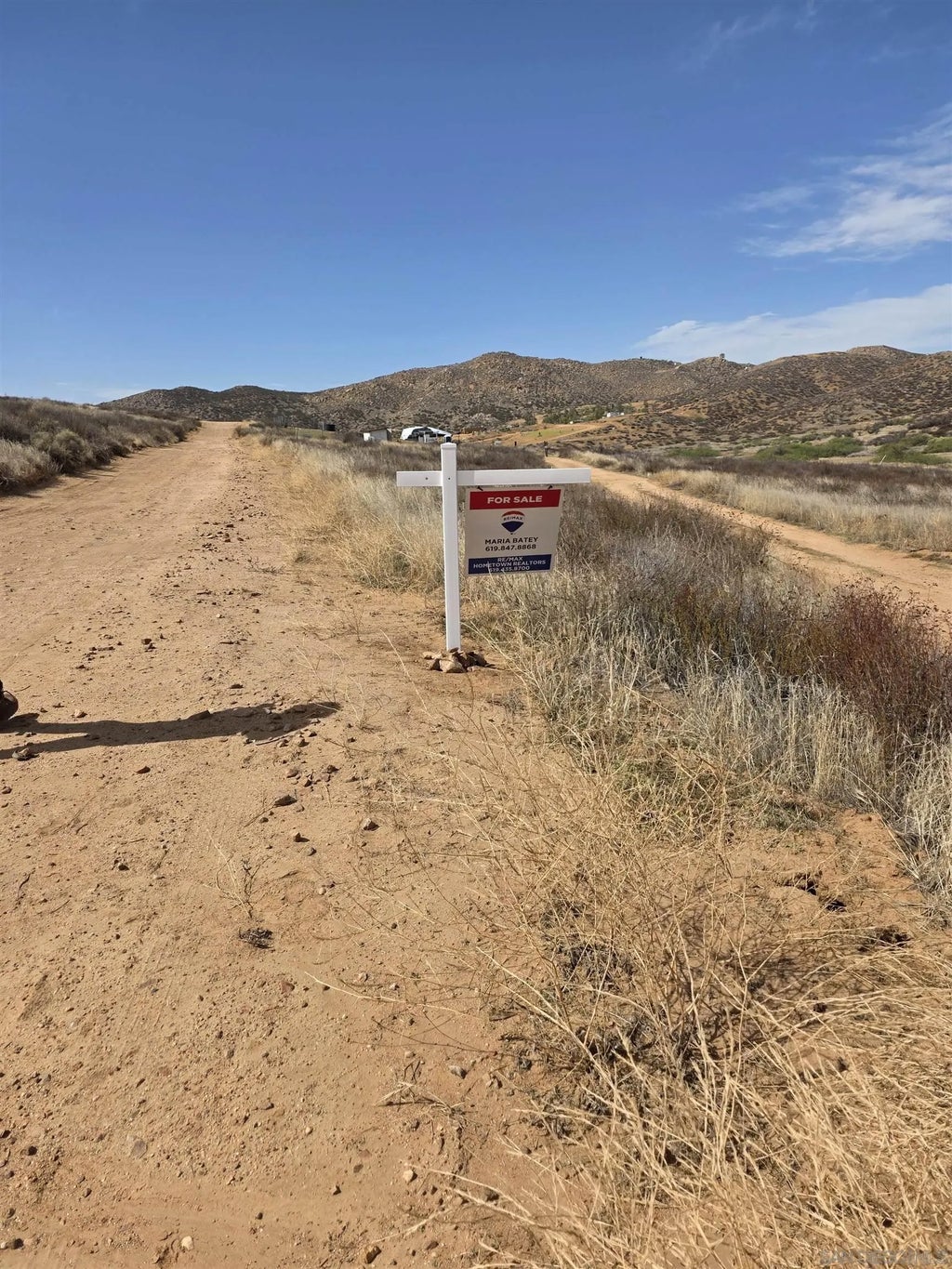 Photo of 0 Summers Road, Hemet, CA 92544 (MLS # 260025199)