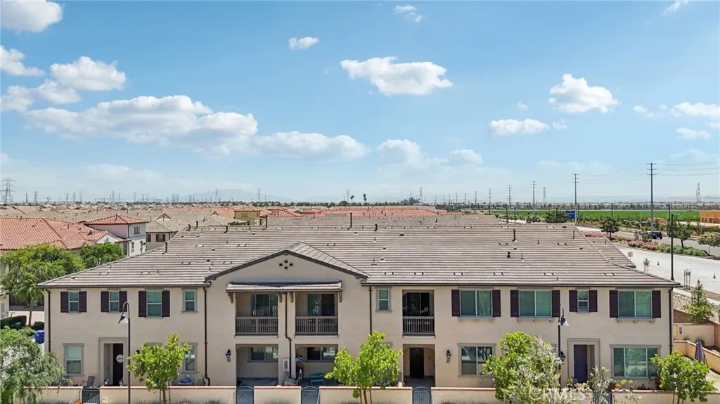 2818 E Berry Loop Privado 66