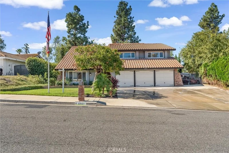 6801 Rycroft Drive