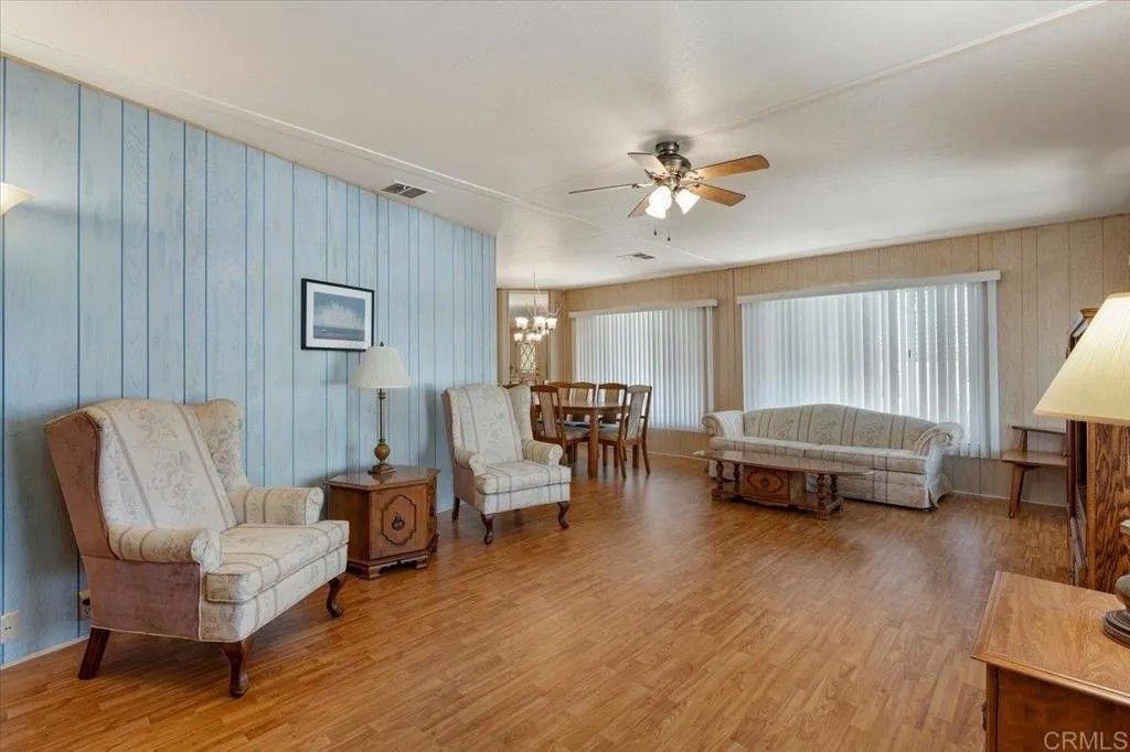 Photo of 1010 E Bobier Dr #204, Vista, CA 92084 (MLS # NDP2601967)