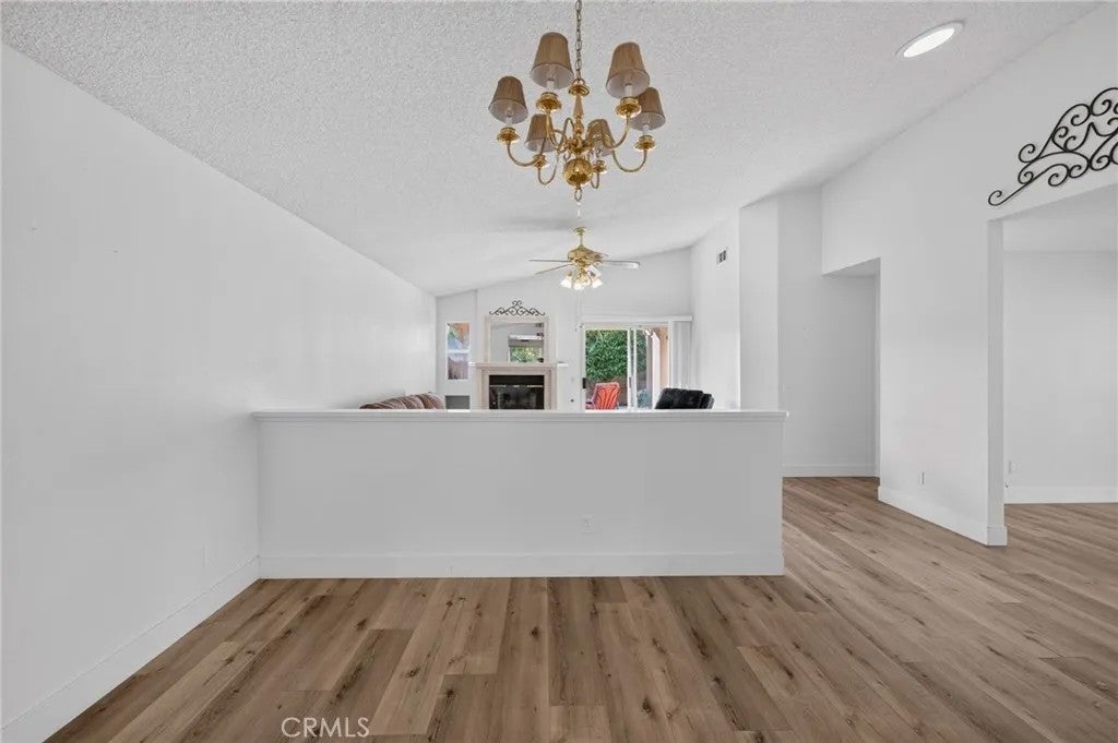 26661 Calle Emiliano