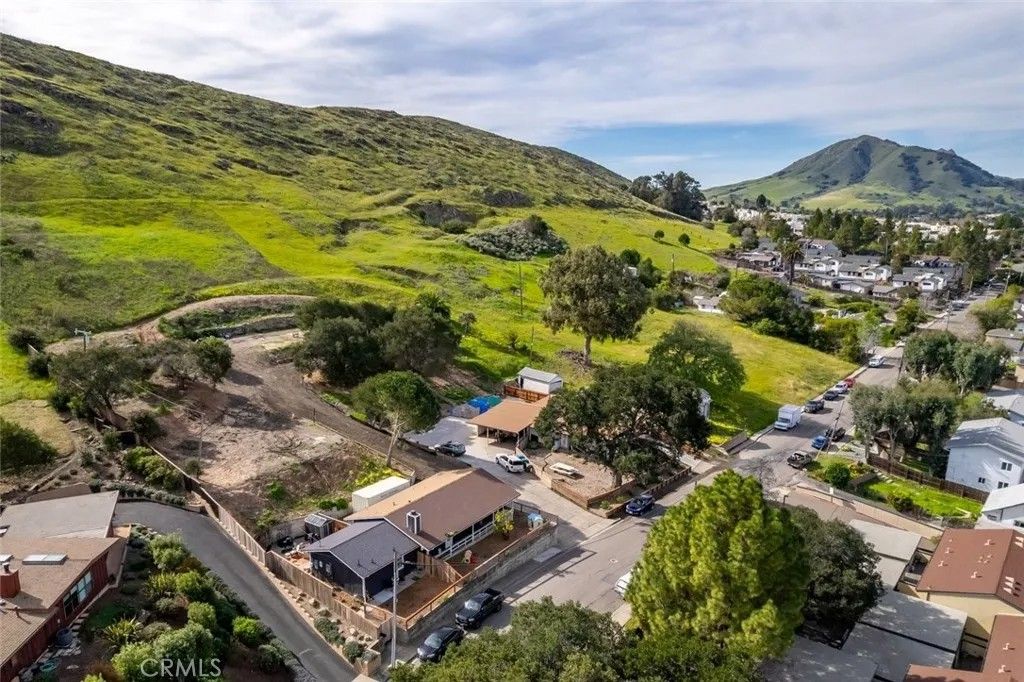 Photo of 3281 Rockview Place, San Luis Obispo, CA 93401 (MLS # SC26049294)