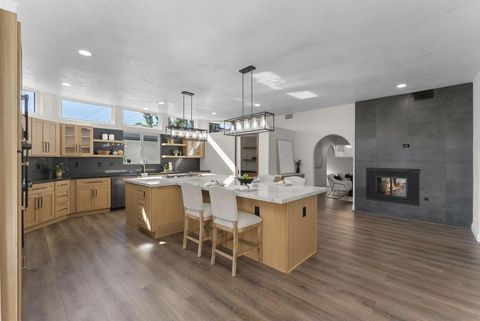 Tiny photo for 5150 Bristol Road, San Diego, CA 92116 (MLS # 250042533)