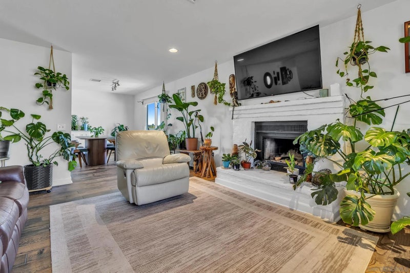 477 Rancho Vista