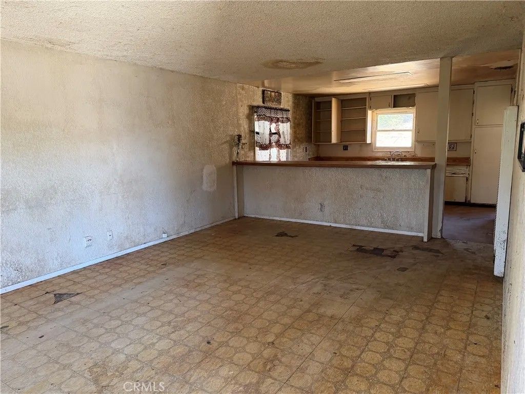Photo of 14427 Tedford Dr, Whittier, CA 90604 (MLS # DW26086080)