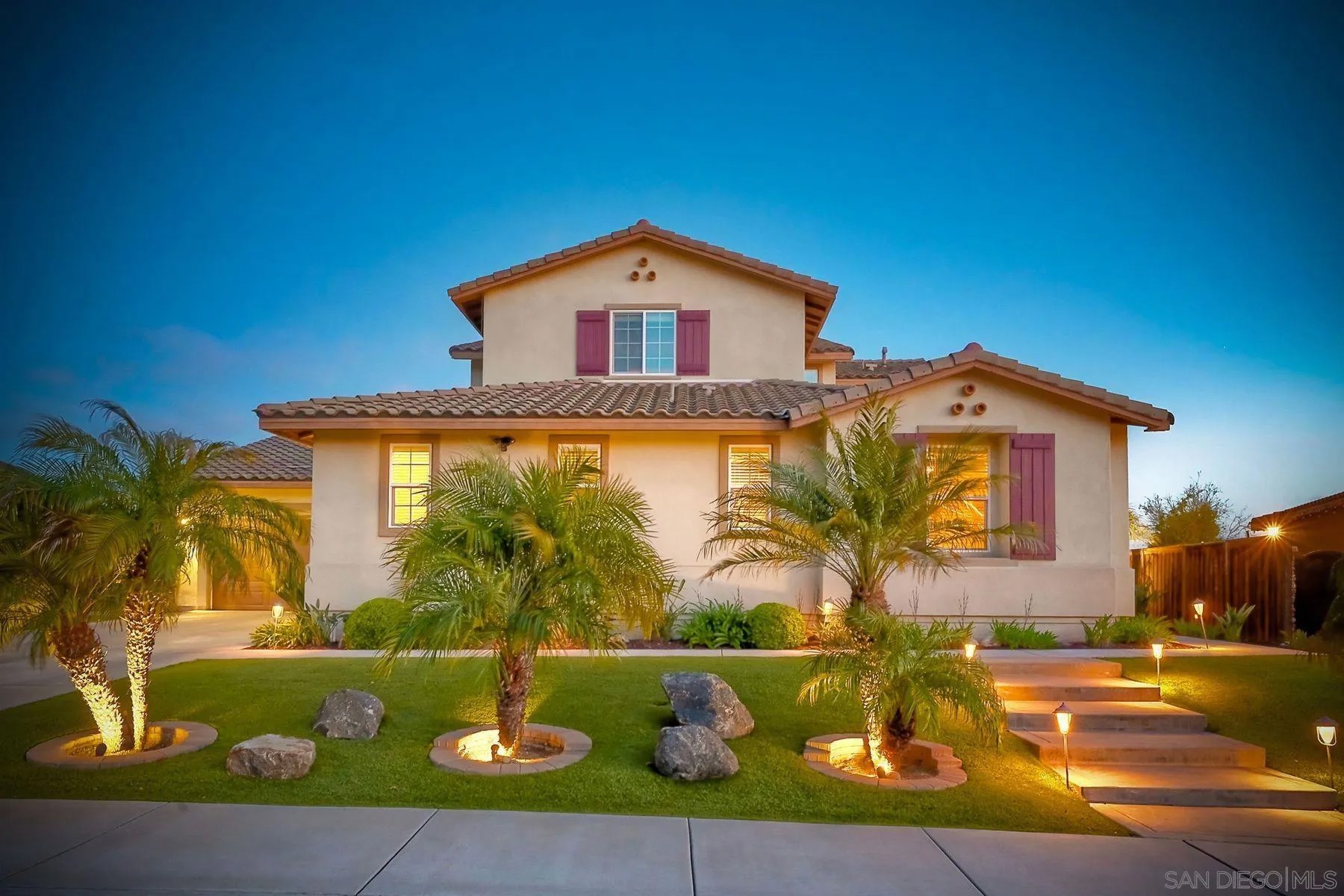 5324 Bella Vista St