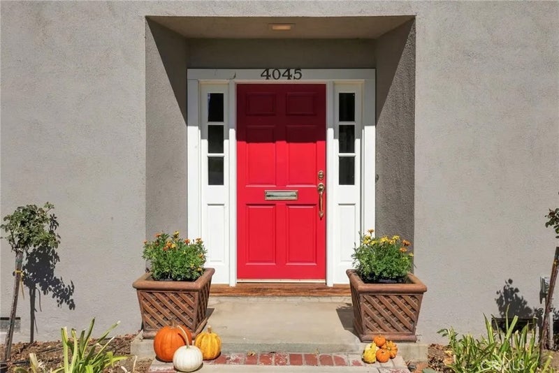 4045 Chapman