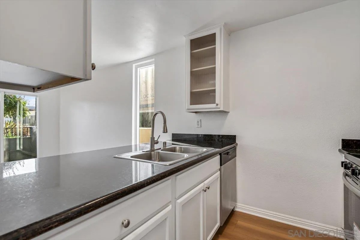 4860 Rolando Ct 29