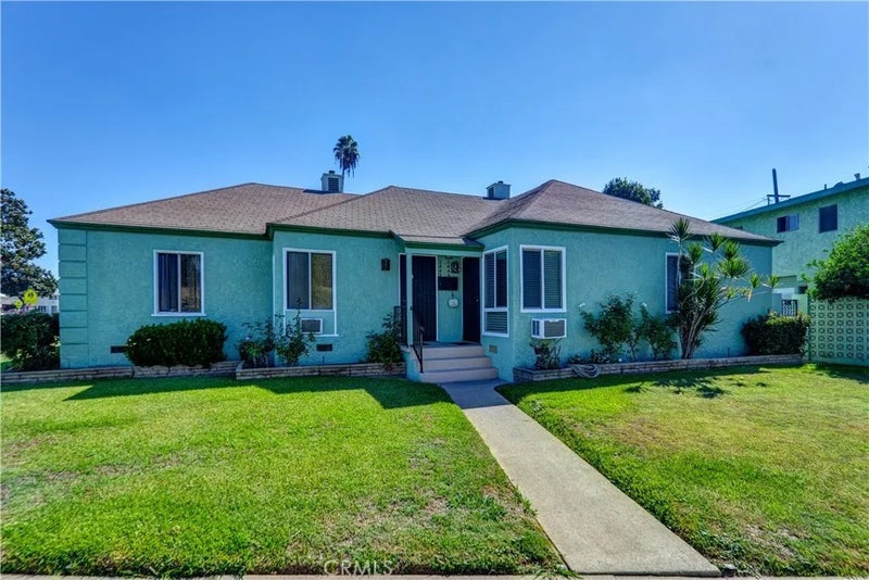 2442 Sherbrook