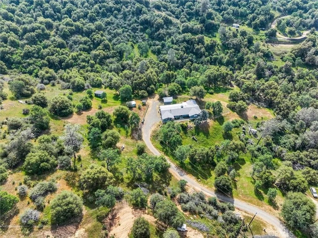 Photo of 3310 Deer Run, Mariposa, CA 95338 (MLS # MP26061844)