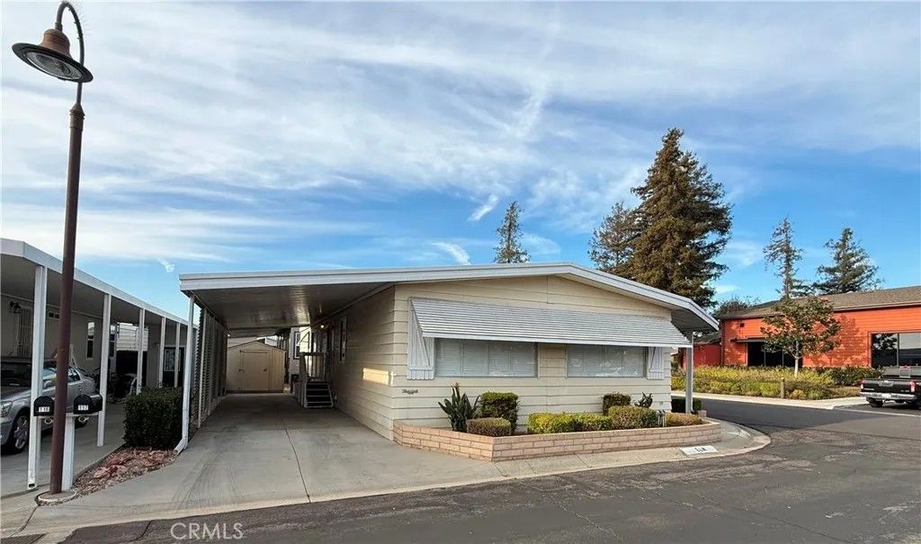 Photo of 14851 Jeffrey RD #117, Irvine, CA 92618 (MLS # OC26134752)