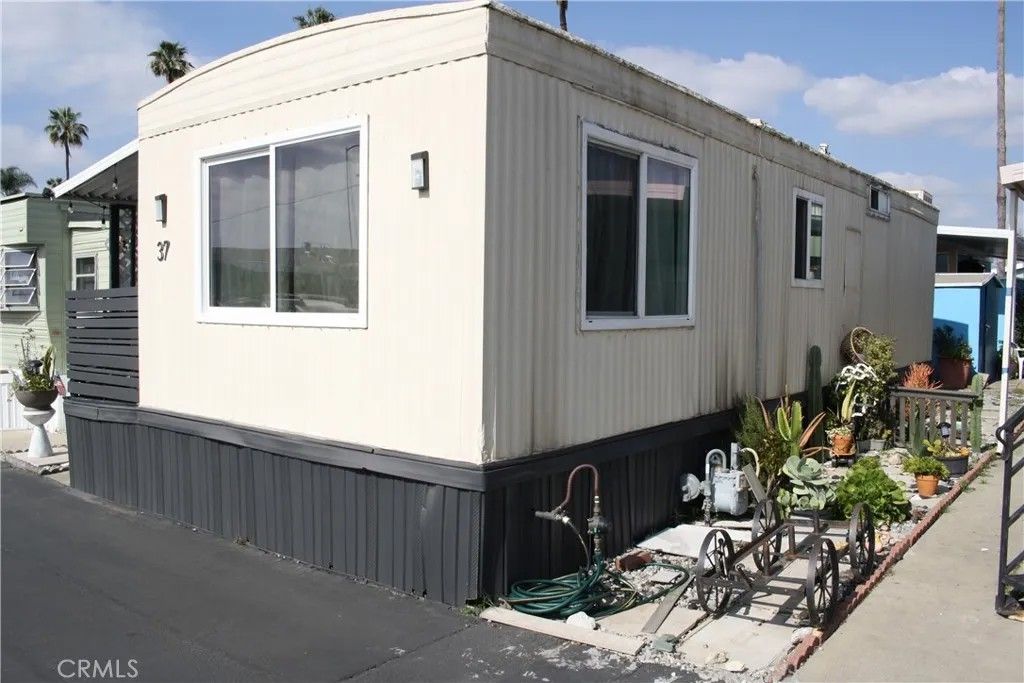 Photo of 16949 S Western #37, Gardena, CA 90247 (MLS # SB26031538)