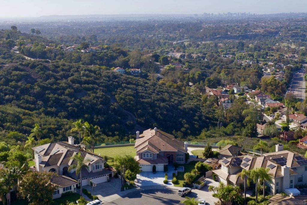 Photo of 454 Acero Pl, Chula Vista, CA 91910 (MLS # 260006510)