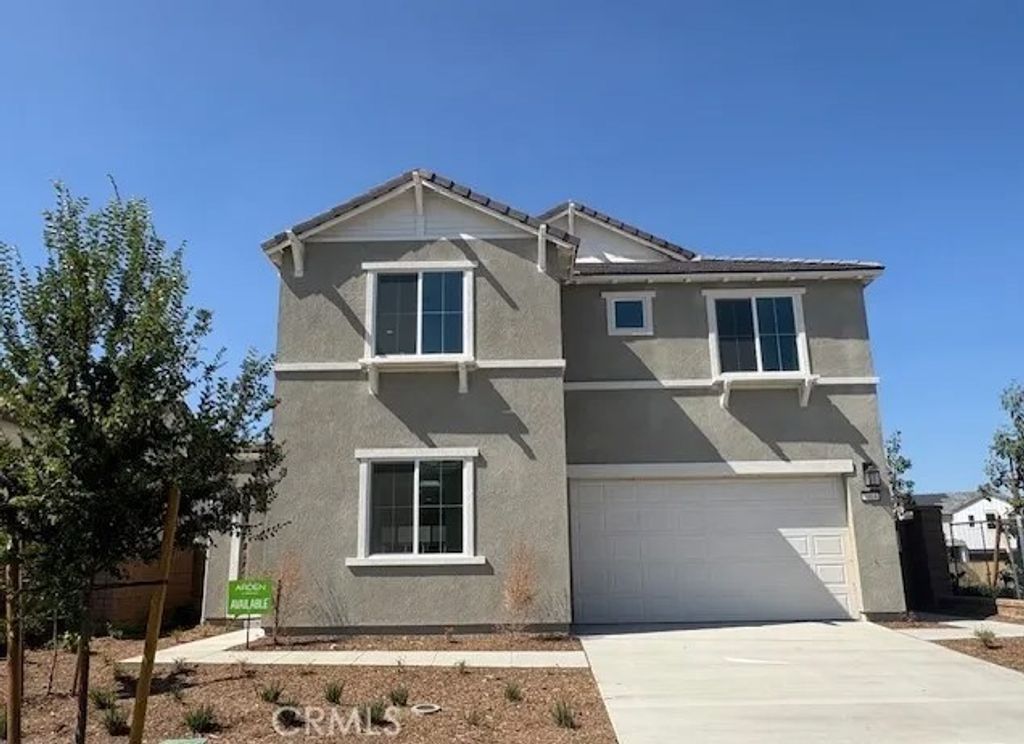 Photo of 3804 Leafgreen Road, Corona, CA 92883 (MLS # IG25229111)