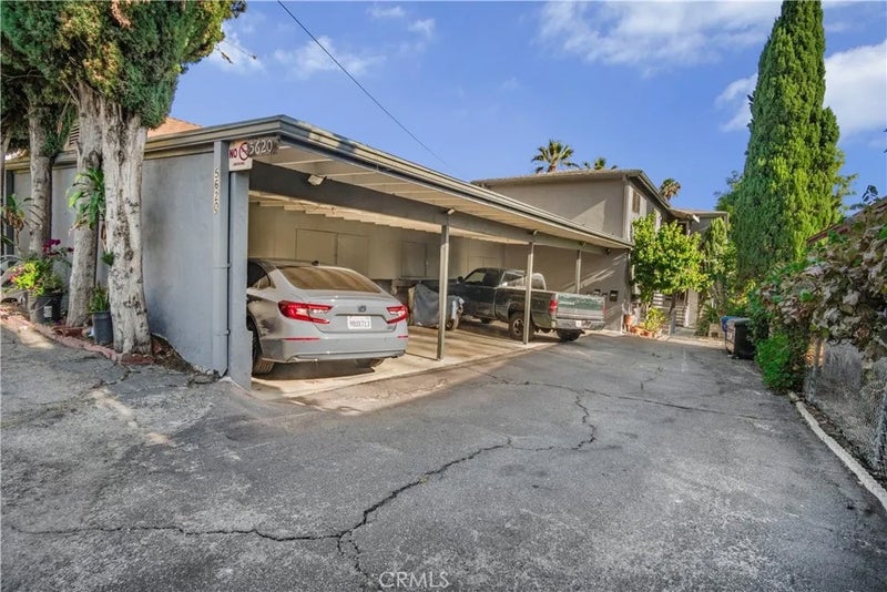 5620 Stratford