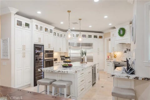 Photo of 38580 Celine Cove, Murrieta, CA 92562 (MLS # SW26114433)