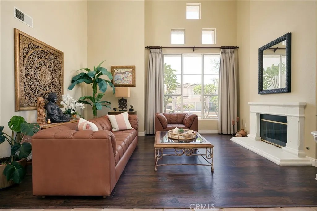 2163 Thyme