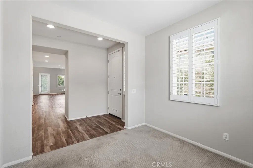 25377 Temescal Valley Lane