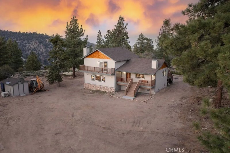 43942 Rainbow Lane