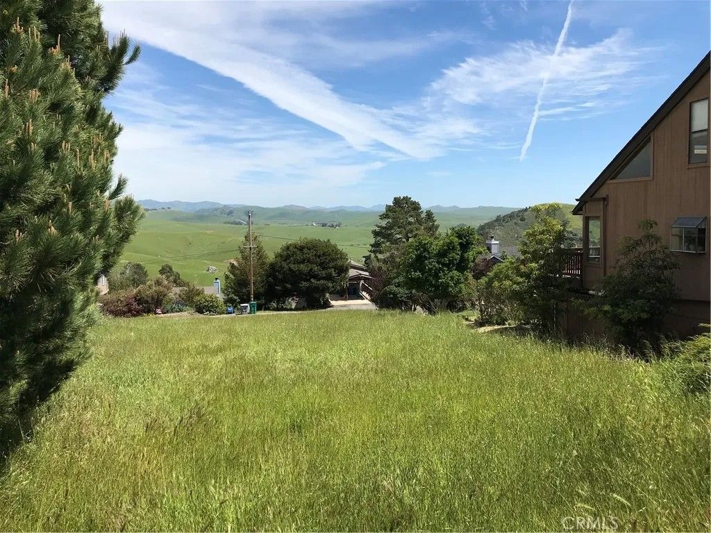Photo of 1739 Arliss, Cambria, CA 93428 (MLS # SC26014931)