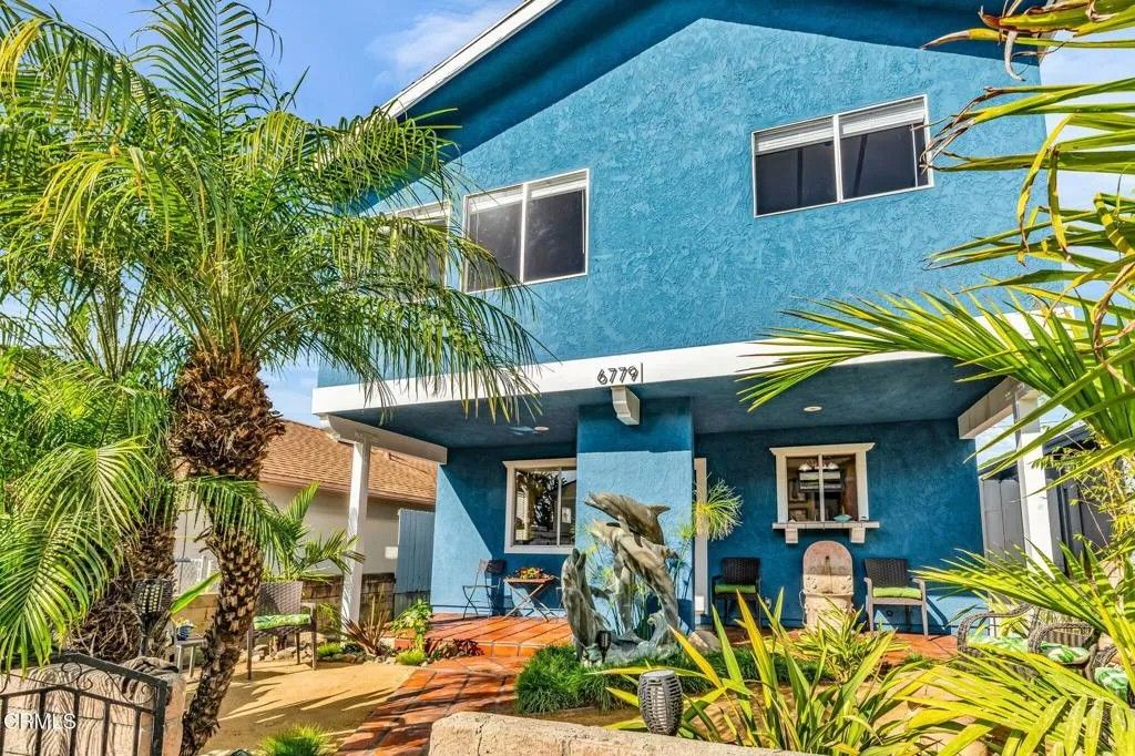 Photo of 6779 Ojai Avenue, Ventura, CA 93001 (MLS # P1-25648)