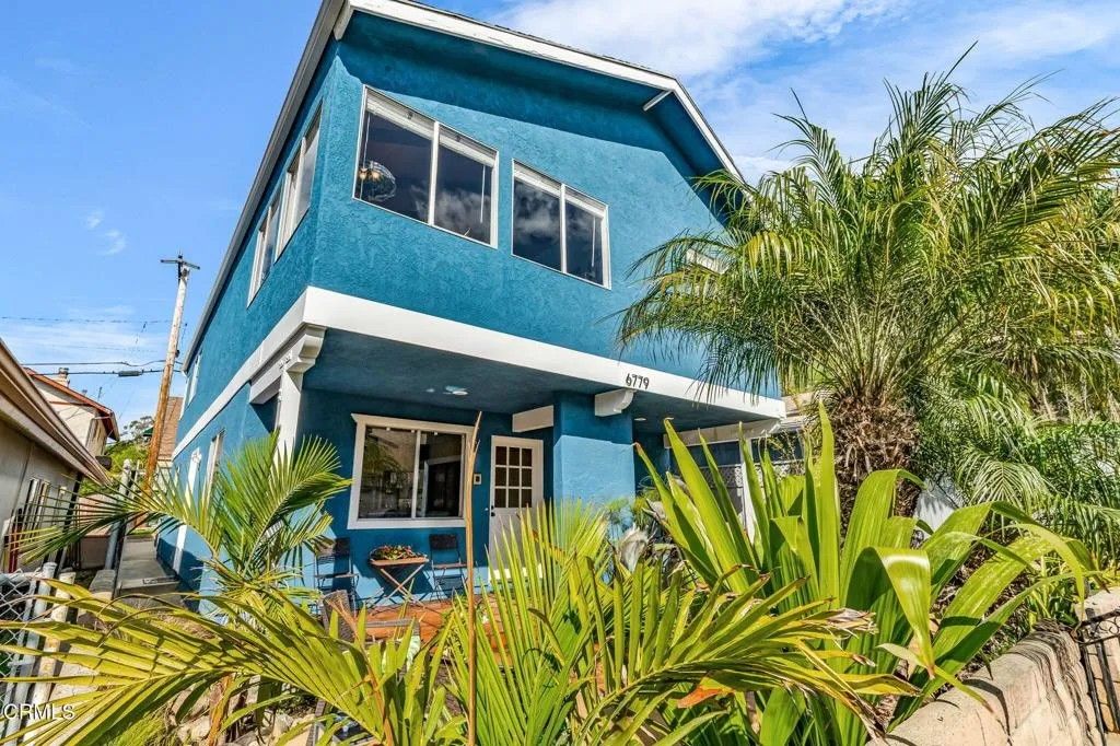 Photo of 6779 Ojai Avenue, Ventura, CA 93001 (MLS # P1-25648)