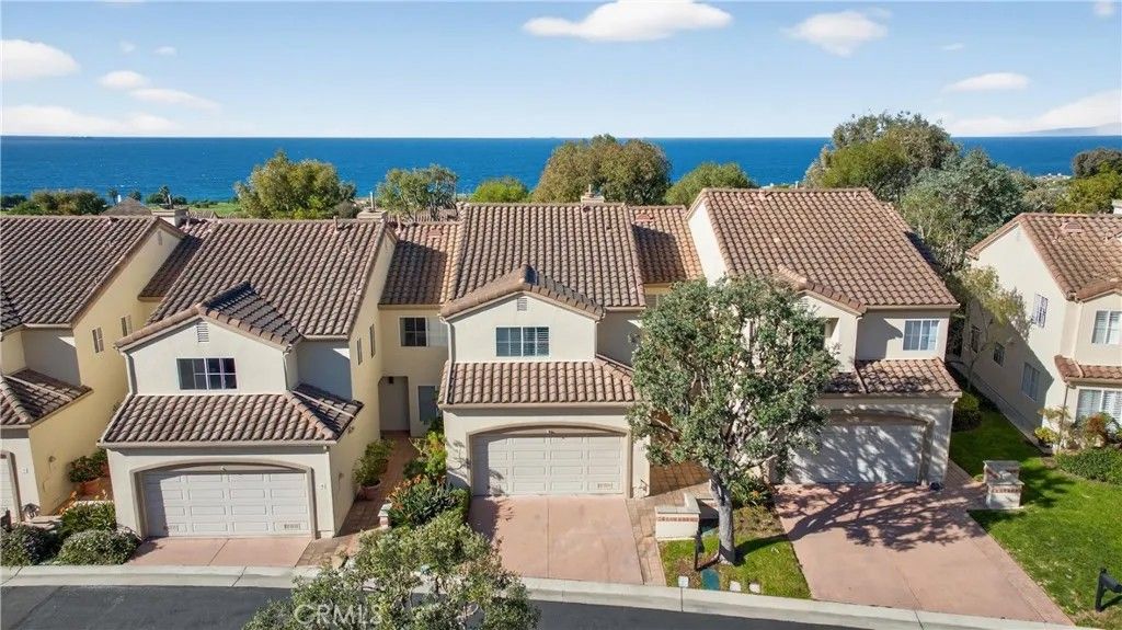 Photo of 11 Via San Remo, Rancho Palos Verdes, CA 90275 (MLS # PW26009490)