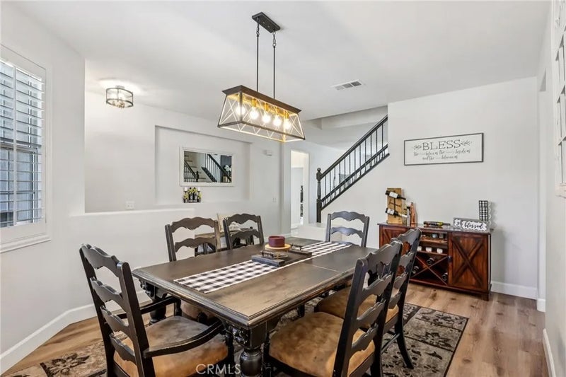 1806 Riverstone
