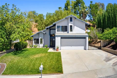 Photo of 27923 Redwood Glen Road, Valencia, CA 91354 (MLS # BB26123253)