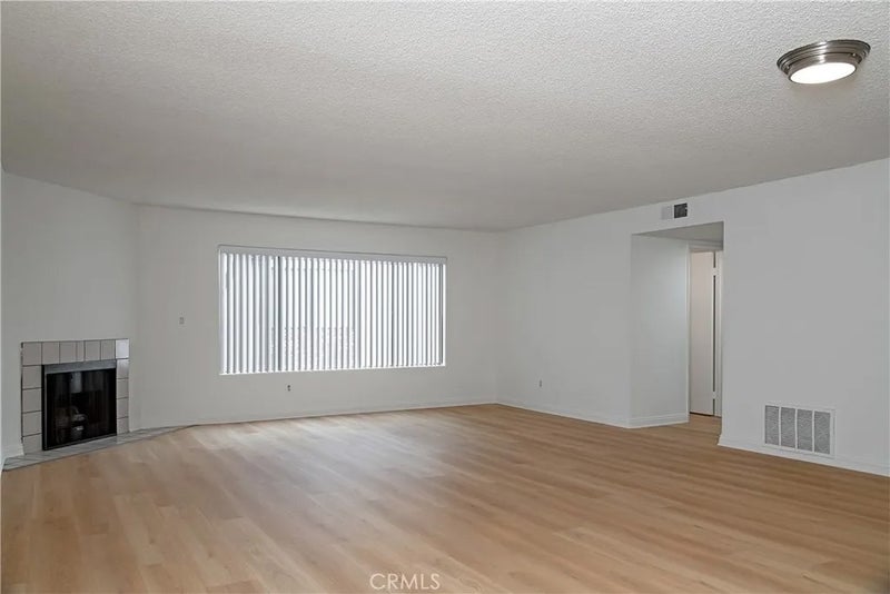 433 N Louise