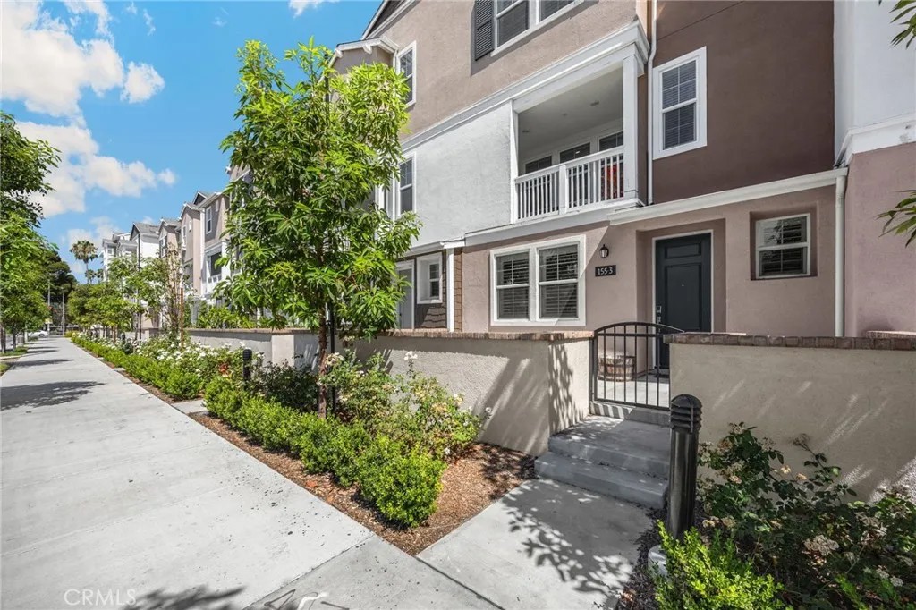 155 W La Palma Ave #3