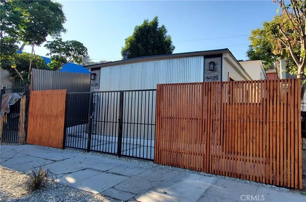 Photo of 5129 Alhambra Avenue, Los Angeles, CA 90032 (MLS # CV25271626)