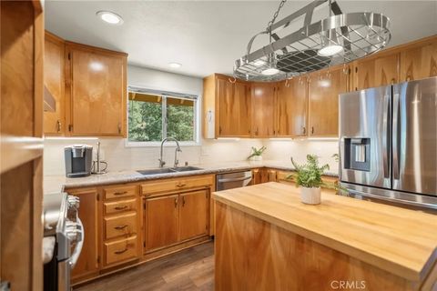 Tiny photo for 2205 Cypress Way, Pine Mountain Club, CA 93222 (MLS # SR26070024)