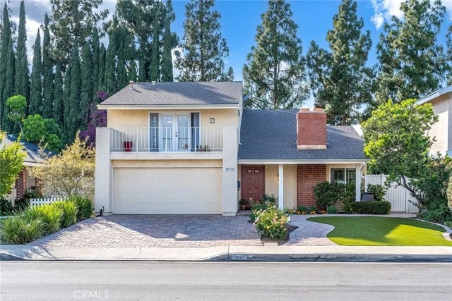 14751 Deer Park St, Irvine