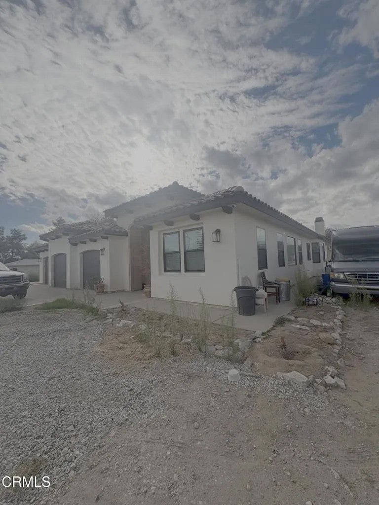 10026 E Avenue S-8