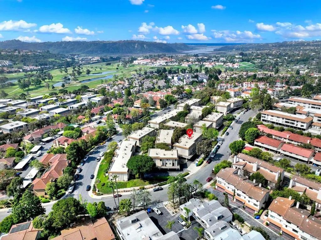 Photo of 2383 Altisma Way #D, Carlsbad, CA 92010 (MLS # NDP2602884)