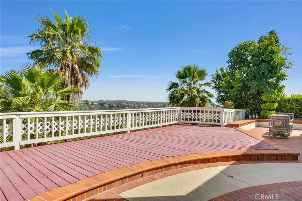 1522 Sunbluff Drive