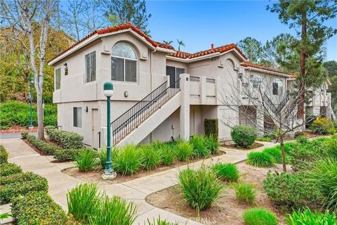 Photo of 101 Whippoorwill Ln, Aliso Viejo, CA 92656 (MLS # OC26024186)