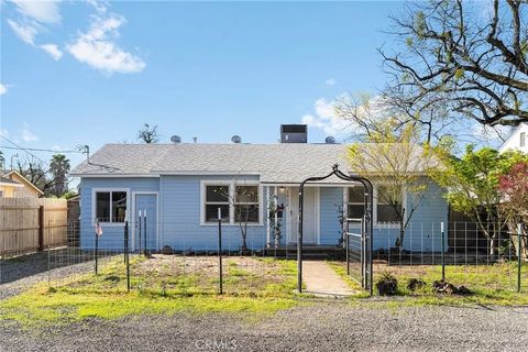 Photo of 1022 Poppy St, Chico, CA 95928 (MLS # OR26047803)