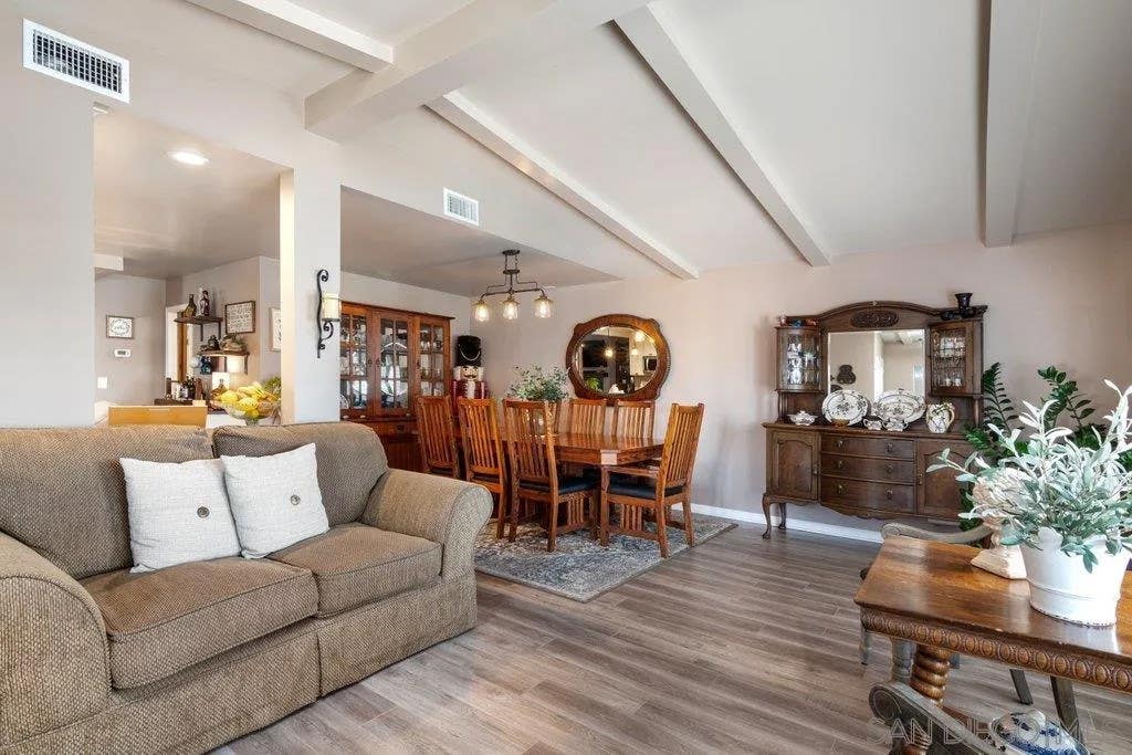 Photo of 28730 via el avion, Murrieta, CA 92563 (MLS # 260011859)