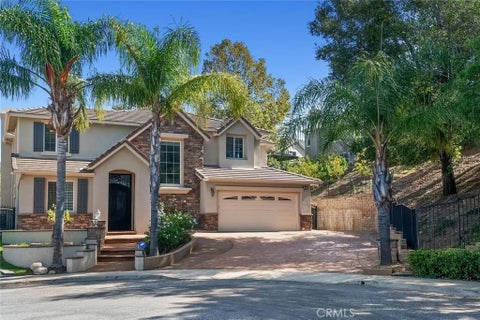 Photo of 5290 Holly Oak Court, Simi Valley, CA 93063 (MLS # SR26223580)