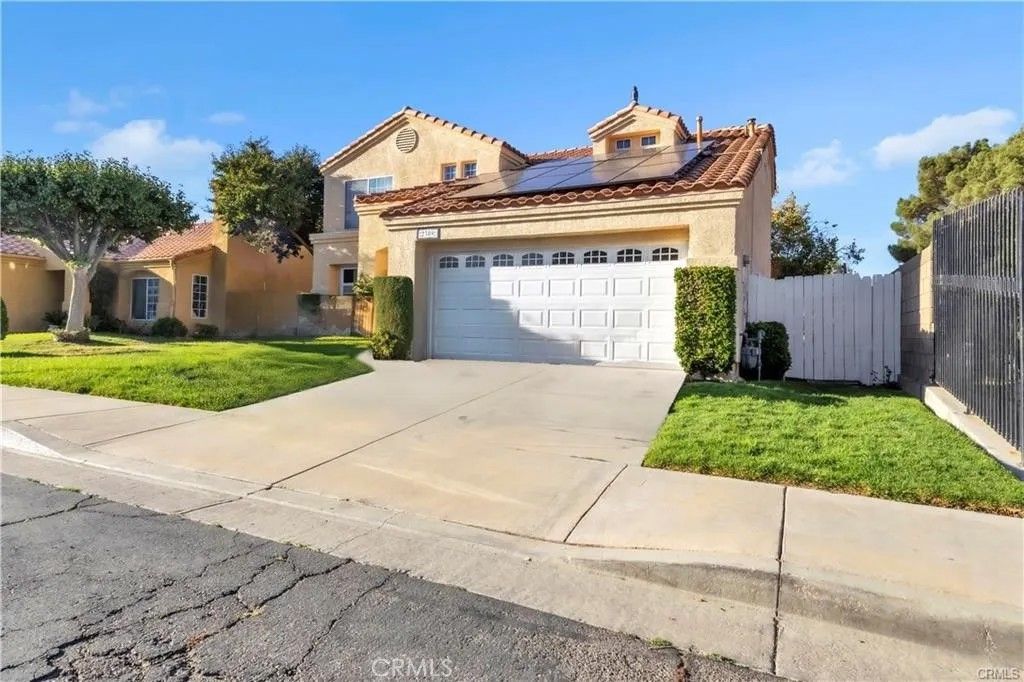 Photo of 2309 Gregory Ave, Palmdale, CA 93550 (MLS # SR26007668)