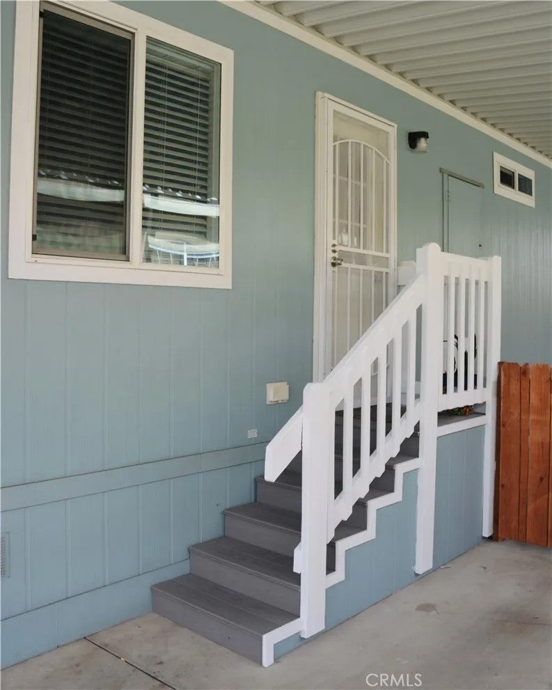 16600 Downey 77
