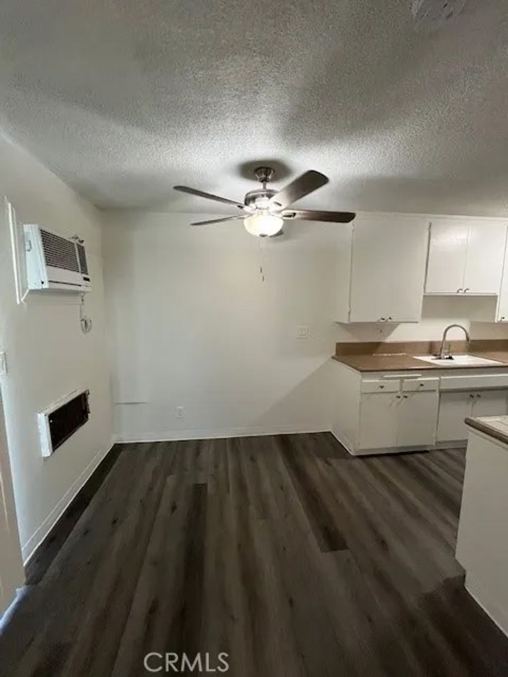 Photo of 685 E Vista Chino #7, Palm Springs, CA 92262 (MLS # NP25277631)