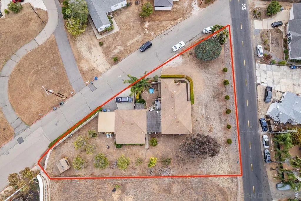 Photo of 323 Hill Dr, Vista, CA 92083 (MLS # 250041272)