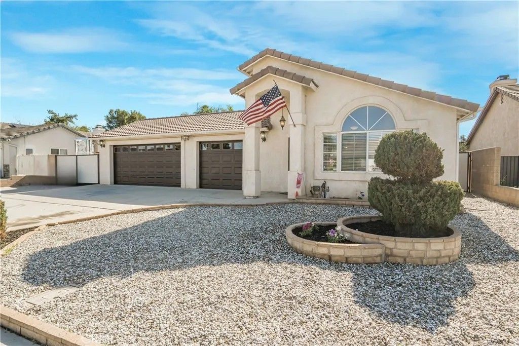 Photo of 1509 Lucerne Dr, Hemet, CA 92544 (MLS # IV26023295)