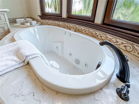 Tiny photo for 3826 Bowsprit Cir, Westlake Village, CA 91361 (MLS # SR25252806)